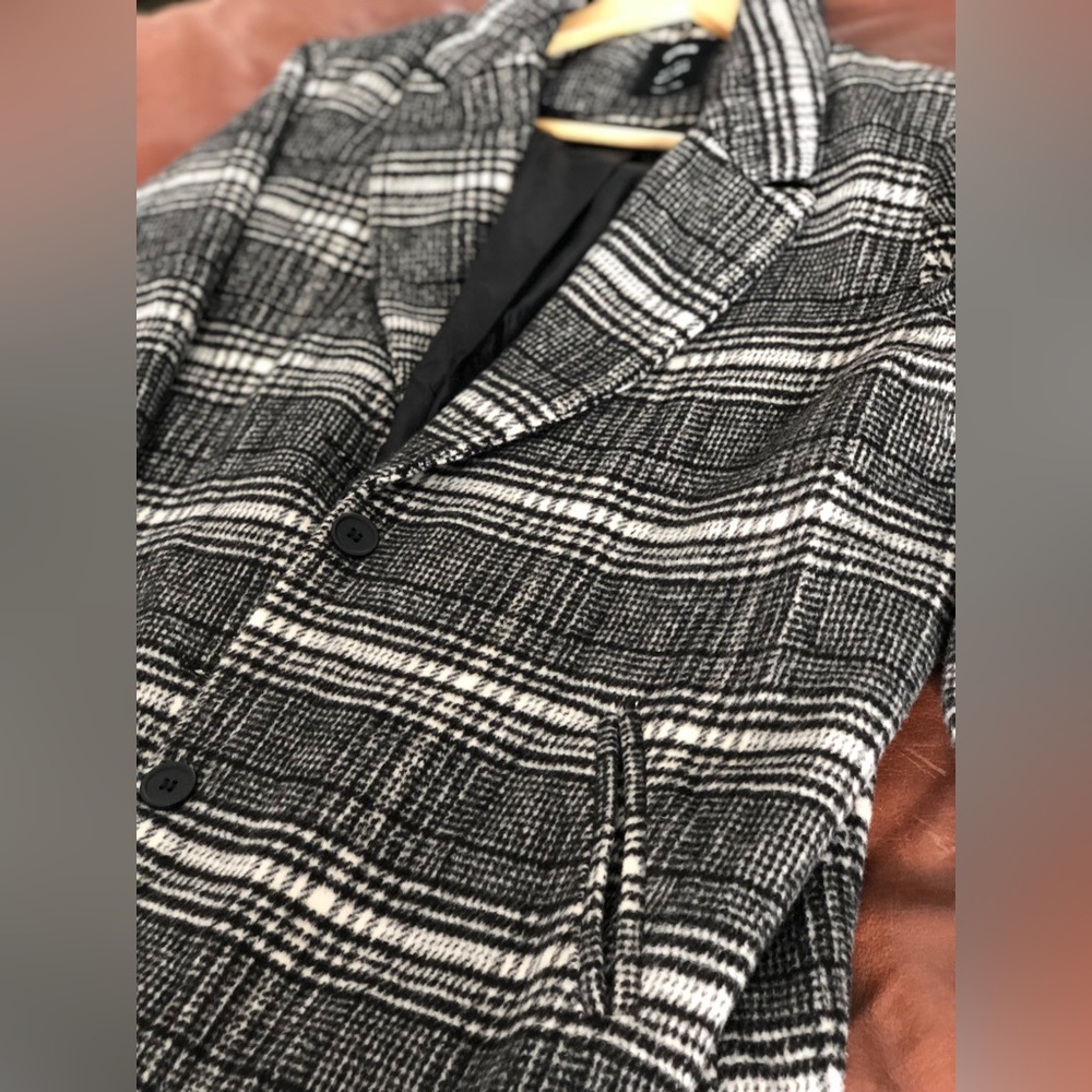 LIKE NEW Cotton On Super Soft Oversized Plaid Coat